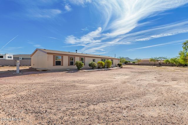 38429 N 27th Avenue, Phoenix, AZ 85086