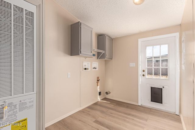 38429 N 27th Avenue, Phoenix, AZ 85086