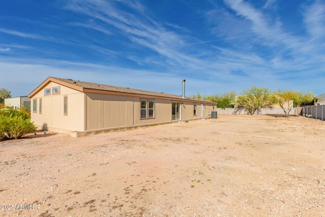 38429 N 27th Avenue, Phoenix, AZ 85086