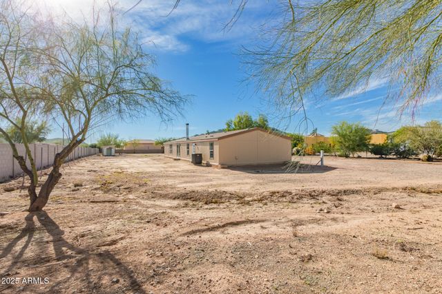 38429 N 27th Avenue, Phoenix, AZ 85086