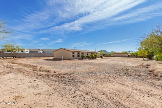 38429 N 27th Avenue, Phoenix, AZ 85086