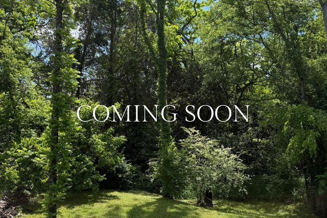 7005 Belmont Dr, Spring Hill, TN 37174