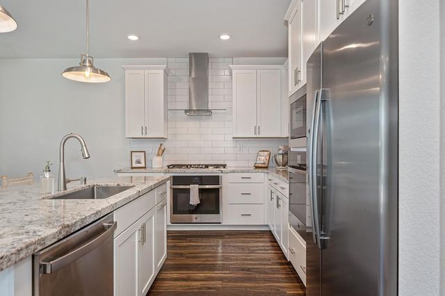 12766 Montbrook Way, Rancho Cordova, CA 95742