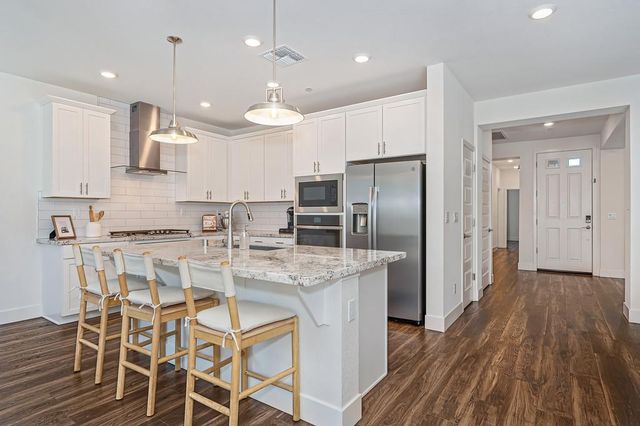 12766 Montbrook Way, Rancho Cordova, CA 95742