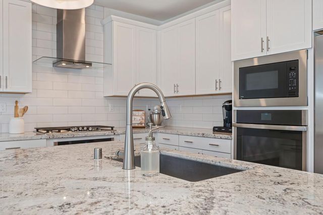 12766 Montbrook Way, Rancho Cordova, CA 95742