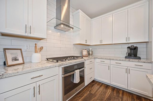 12766 Montbrook Way, Rancho Cordova, CA 95742