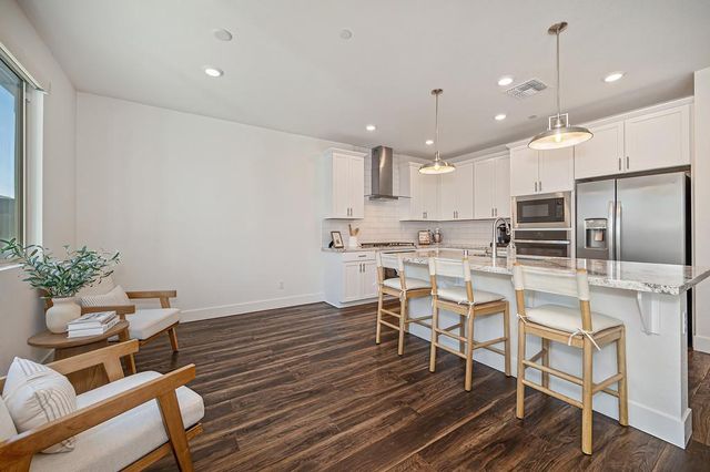 12766 Montbrook Way, Rancho Cordova, CA 95742