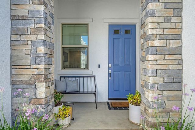 12766 Montbrook Way, Rancho Cordova, CA 95742
