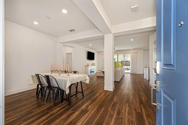 12766 Montbrook Way, Rancho Cordova, CA 95742