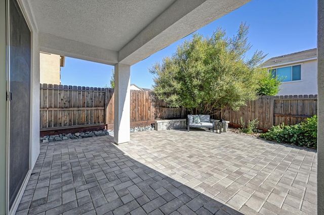 12766 Montbrook Way, Rancho Cordova, CA 95742