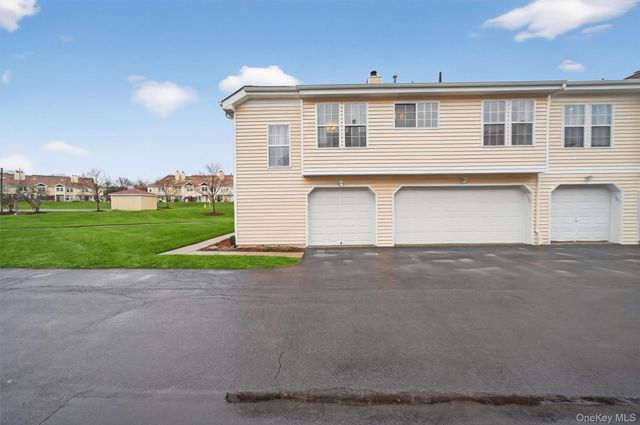 3601 Whispering Hills 3601, Chester, NY 10918