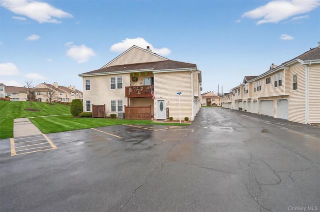 3601 Whispering Hills 3601, Chester, NY 10918