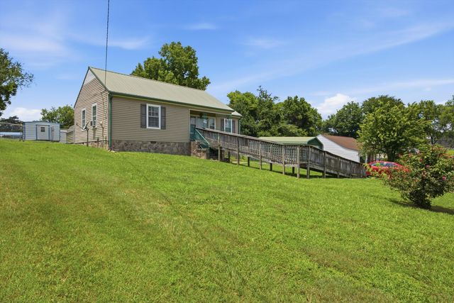 921 Garden Street, Rossville, GA 30741