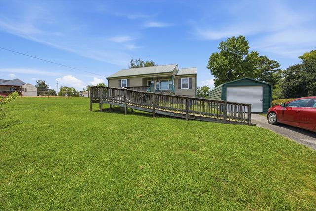 921 Garden Street, Rossville, GA 30741