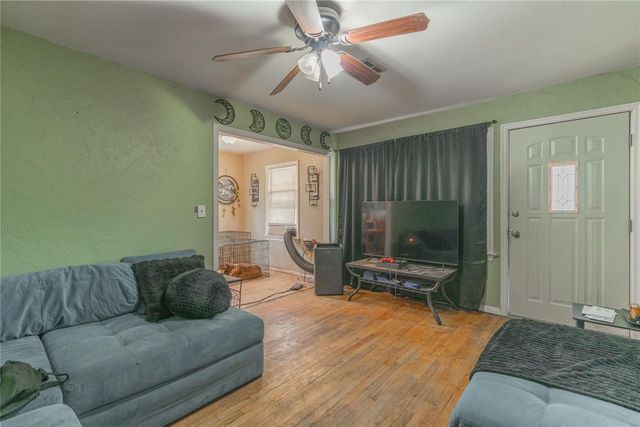 408 Elm Street, Midwest City, OK 73110