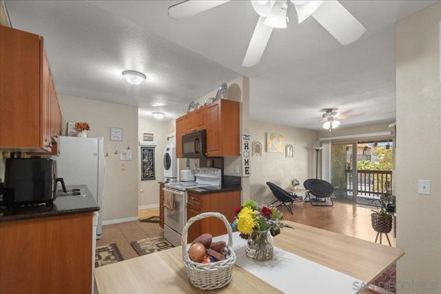 2950 Alta View Dr H202, San Diego, CA 92139