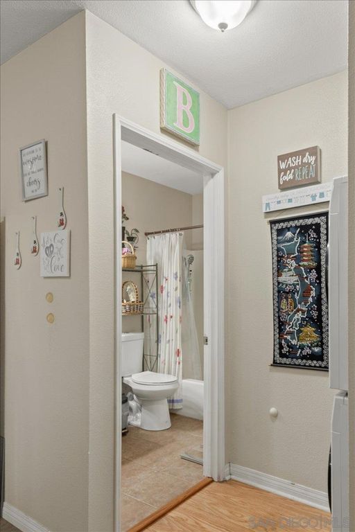 Image 18 of property listing at 2950 Alta View Dr H202, San Diego, CA 92139