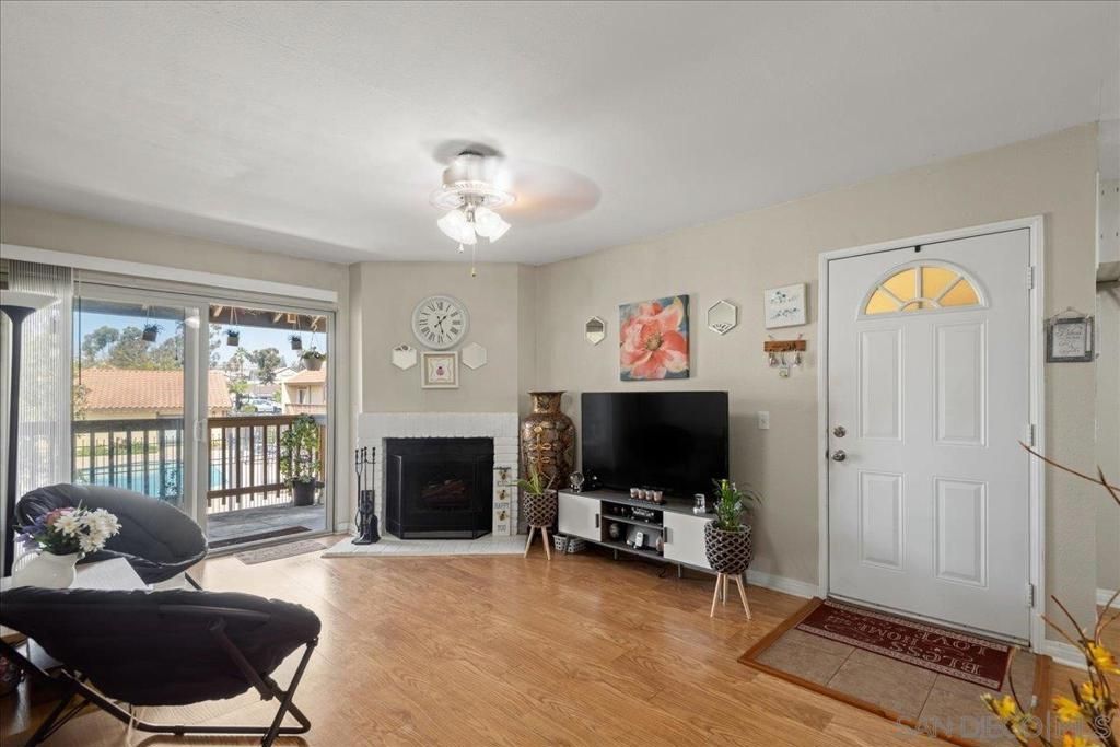 Image 3 of property listing at 2950 Alta View Dr H202, San Diego, CA 92139