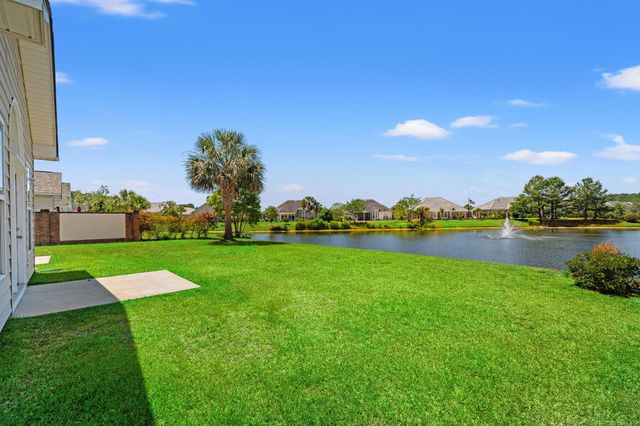 215 Kessinger Dr., Surfside Beach, SC 29575
