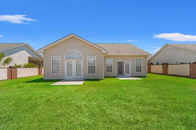 215 Kessinger Dr., Surfside Beach, SC 29575