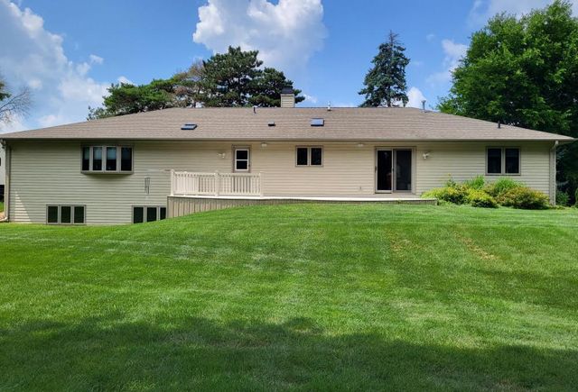 3810 NICOLET DRIVE, Green Bay, WI 54311