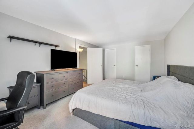 754 Blue Ridge Drive, Medford, NY 11763