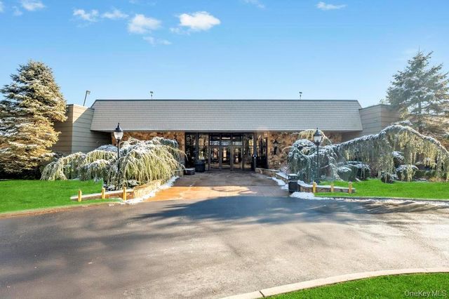 754 Blue Ridge Drive, Medford, NY 11763