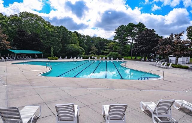 754 Blue Ridge Drive, Medford, NY 11763