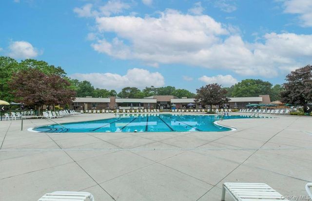 754 Blue Ridge Drive, Medford, NY 11763