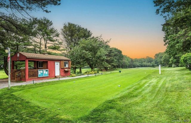 754 Blue Ridge Drive, Medford, NY 11763