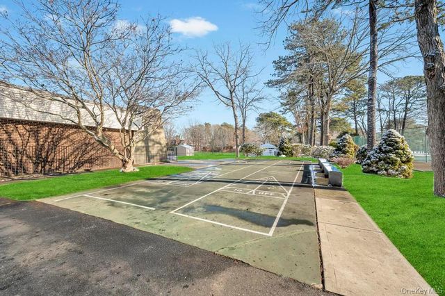 754 Blue Ridge Drive, Medford, NY 11763