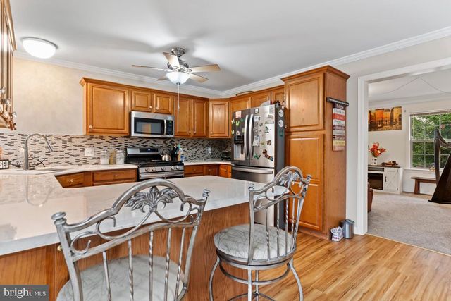 2345 FRIESIAN RD, York, PA 17406