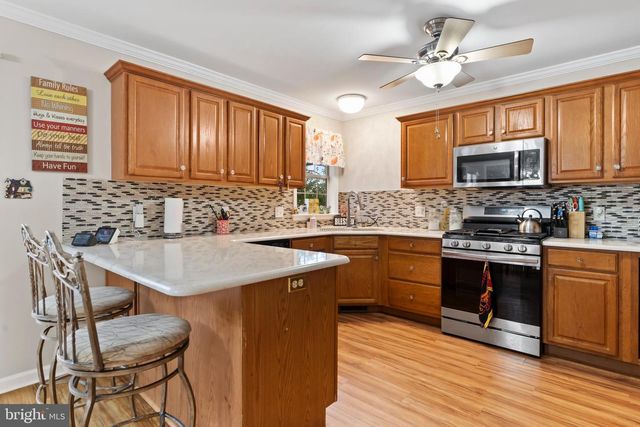 2345 FRIESIAN RD, York, PA 17406