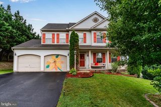 2345 FRIESIAN RD, York, PA 17406