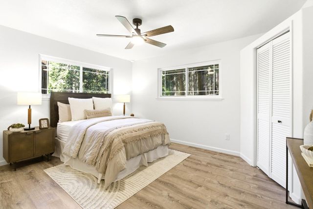 6152 Pine St, Pollock Pines, CA 95726