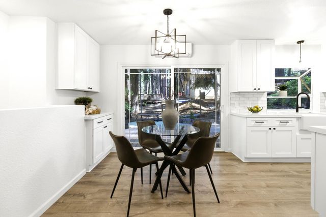 6152 Pine St, Pollock Pines, CA 95726