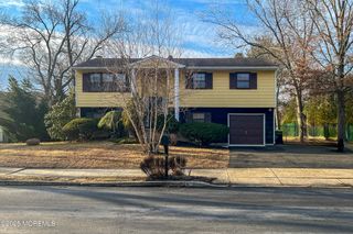 1226 County Line Road E, Lakewood, NJ 08701