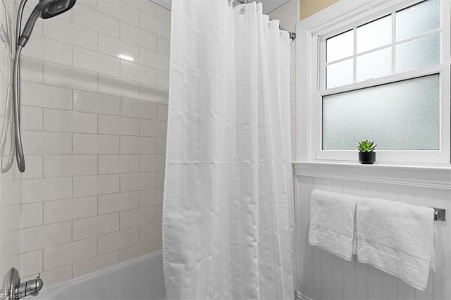 1814 Madison Avenue, Greensboro, NC 27403