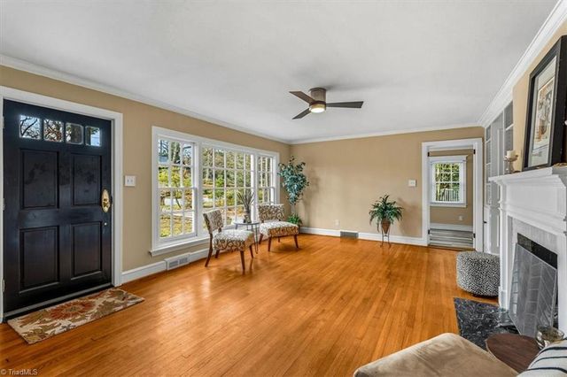 1814 Madison Avenue, Greensboro, NC 27403