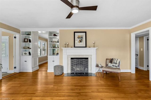 1814 Madison Avenue, Greensboro, NC 27403