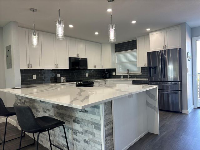 300 64TH AVENUE 318, St Pete Beach, FL 33706