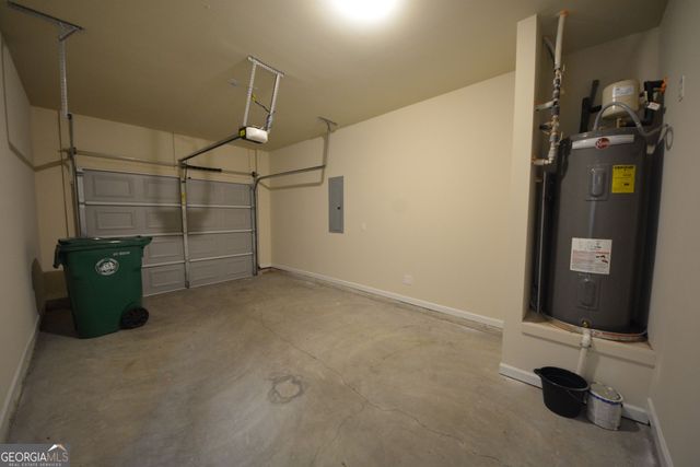 5873 Taka Lane, Lithonia, GA 30038