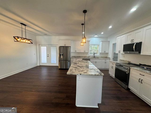 230 Woodland Heights Road, Dublin, GA 31021