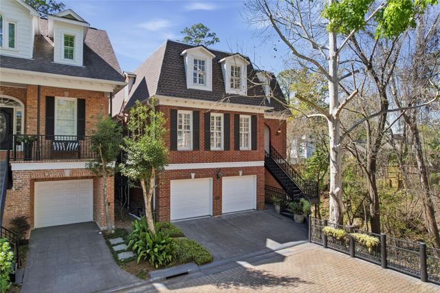 285 Sugarberry Circle, Houston, TX 77024