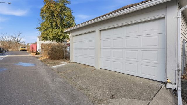 115 Locust St, Scott Twp, PA 15106