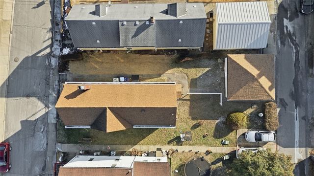 115 Locust St, Scott Twp, PA 15106