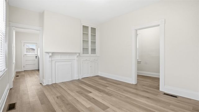 115 Locust St, Scott Twp, PA 15106