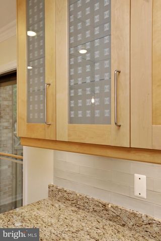 5440 BARRISTER PL, Alexandria, VA 22304