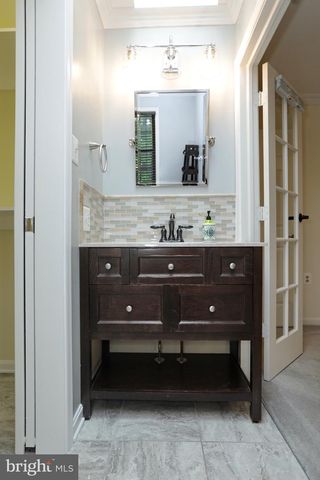 5440 BARRISTER PL, Alexandria, VA 22304