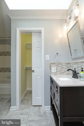 5440 BARRISTER PL, Alexandria, VA 22304
